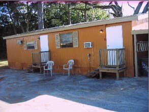 Southern Pines Apartments in Ocala, FL - Building Photo - Building Photo