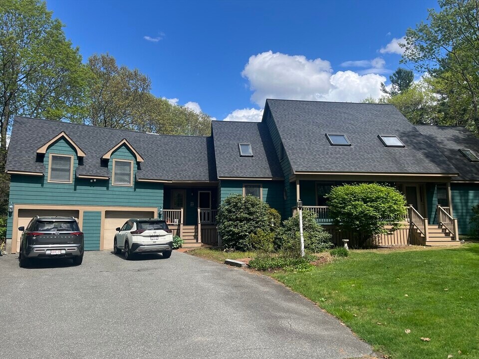 15 Lorin Dr in Wilmington, MA - Building Photo