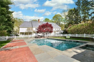 75 Cavalry Rd in Westport, CT - Building Photo - Building Photo