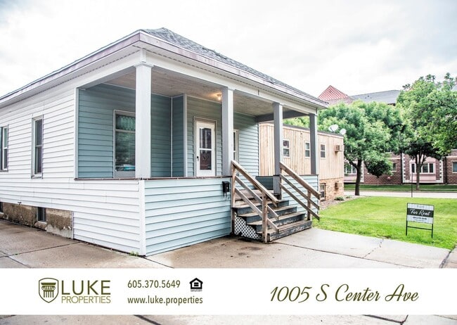 property at 1005 S Center Ave
