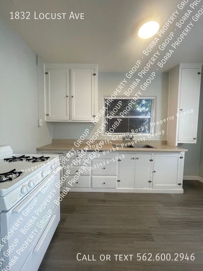1832 Locust Ave in Long Beach, CA - Building Photo - Building Photo