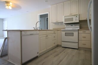 642 Scoggins Rd in Bradford, AR - Building Photo - Building Photo