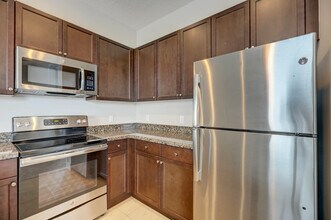 6044 Curie Pl in Palm Beach Gardens, FL - Building Photo - Building Photo