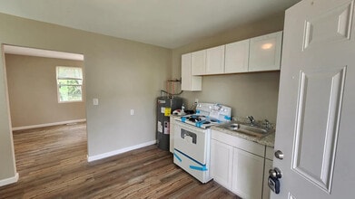 223 Jefferson Ave, Unit 223 in Oak Ridge, TN - Building Photo - Building Photo
