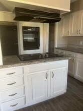 2917 15th Ave N in Texas City, TX - Building Photo - Building Photo