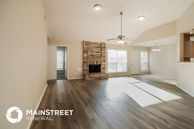 7003 Oakmantle Dr in Houston, TX - Foto de edificio - Building Photo