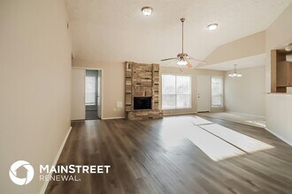 7003 Oakmantle Dr in Houston, TX - Building Photo - Building Photo