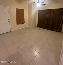 100 Ashton Cir in Welaka, FL - Building Photo - Building Photo