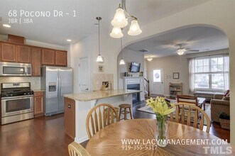68 Pocono Dr in Durham, NC - Building Photo - Building Photo