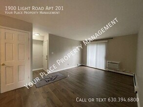1900 Light Road in Oswego, IL - Building Photo - Building Photo