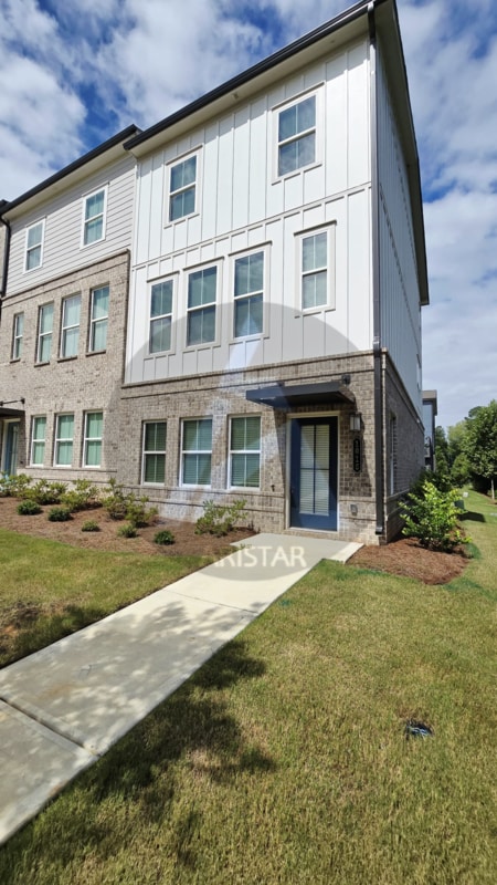 property at 1016 Taylor Ct