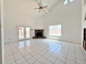 11014 Middledale St in El Paso, TX - Building Photo - Building Photo