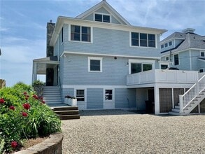 29 Parker Ln in Madison, CT - Building Photo - Building Photo