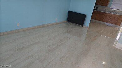 4520 Fluvia Ave in Naples, FL - Building Photo - Building Photo