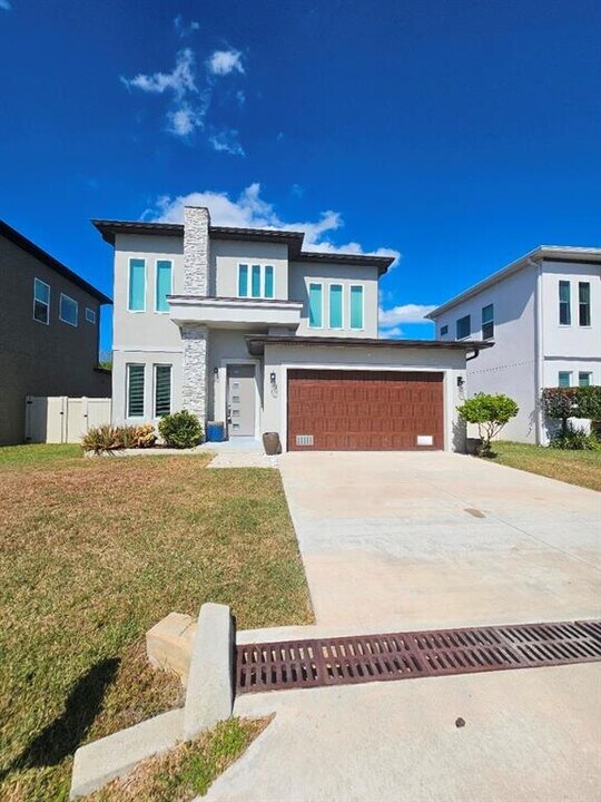 4421 W Richardson Ave in Tampa, FL - Building Photo