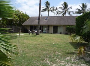 255 S Kalaheo Ave in Kailua, HI - Building Photo - Building Photo