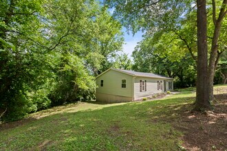 2217 Cityview Ave in Knoxville, TN - Building Photo - Building Photo