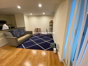 12 Chauncy St, Unit C in Cambridge, MA - Foto de edificio - Building Photo