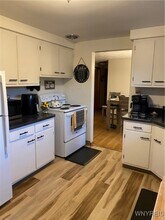 8137 3rd Ave in Niagara Falls, NY - Building Photo - Building Photo