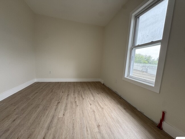 186 Virginia Ave, Unit 3L