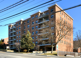 Jefferson Highland in Ossining, NY - Foto de edificio - Building Photo