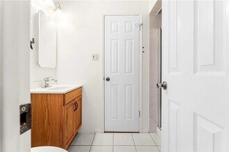 116 E Campus View Dr in Riverside, CA - Building Photo - Building Photo