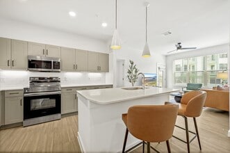 Bluff View at Frederick Creek in Boerne, TX - Building Photo - Building Photo