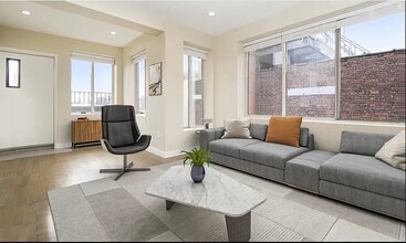 99 Suffolk St in New York, NY - Building Photo - Building Photo