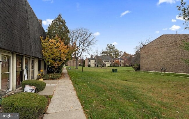 4702 CHELSEA Ct in Bensalem, PA - Building Photo - Building Photo