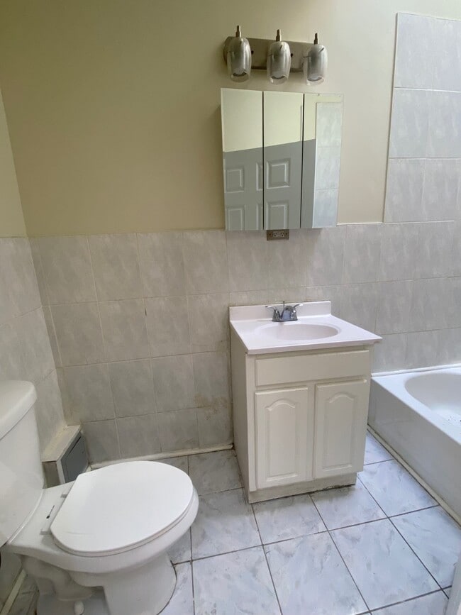 430 New Lots Ave in Brooklyn, NY - Building Photo - Building Photo