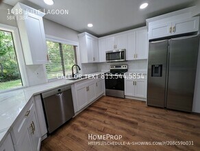 1418 Julie Lagoon in Lutz, FL - Building Photo - Building Photo