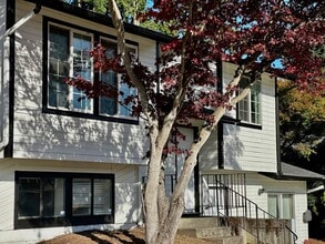 12712 SE 276th Pl in Kent, WA - Building Photo - Building Photo