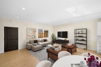 2320 White St in Pasadena, CA - Building Photo - Building Photo