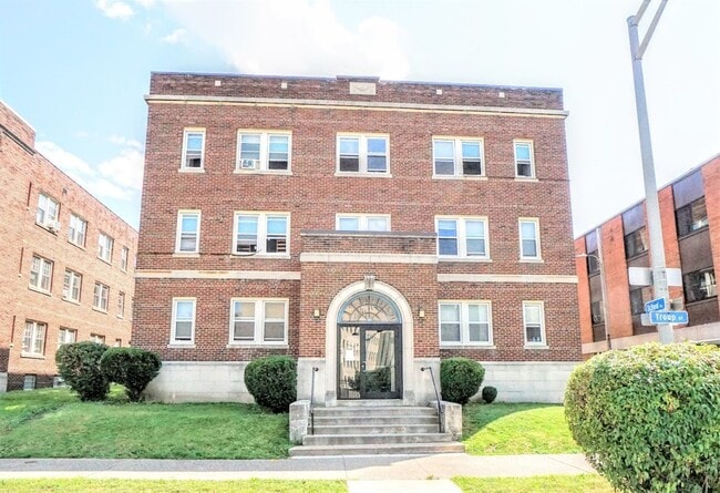49 Troup Street