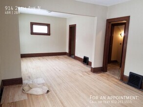 914 24th Ave N in Minneapolis, MN - Building Photo - Building Photo