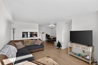 2 Adams St in Denver, CO - Foto de edificio - Building Photo