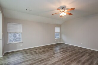 258 Kennedy Dr in Crowley, TX - Building Photo - Building Photo