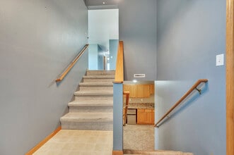 3013 Zenith Ave in Spirit Lake, IA - Building Photo - Building Photo