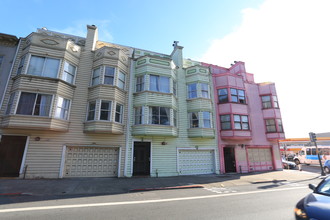 577 Lincoln Way in San Francisco, CA - Building Photo - Building Photo