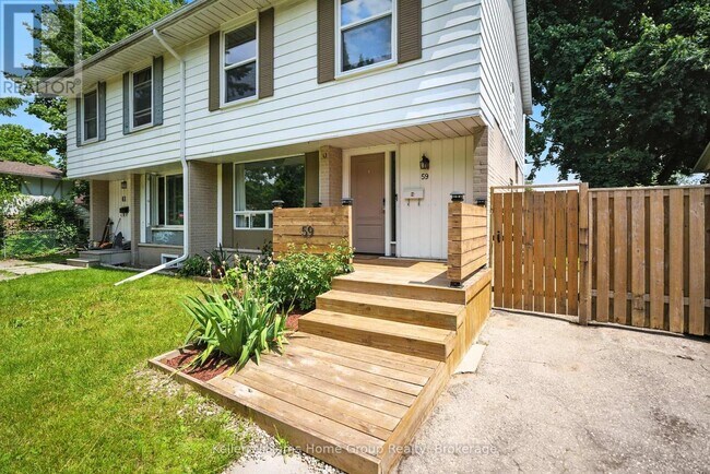 59 Chartwell Crescent in Guelph, ON - Building Photo - Building Photo