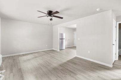 1217 Pineview St in Fayetteville, NC - Building Photo - Building Photo