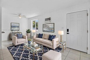 1864 NW 28th St in Miami, FL - Building Photo