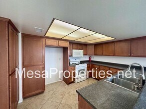 13768 Titonka Rd in Apple Valley, CA - Building Photo - Building Photo