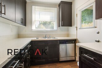 8740 Belford Ave in Los Angeles, CA - Building Photo - Building Photo