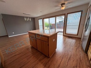 14989 SE Sedona Dr in Clackamas, OR - Building Photo - Building Photo