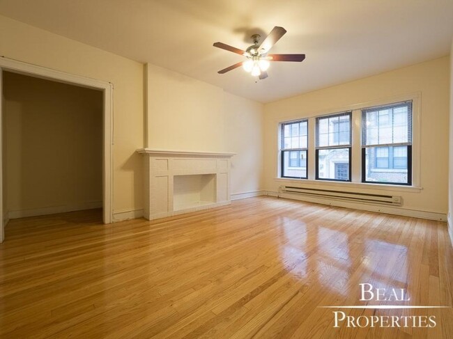 1315 Oak Ave in Evanston, IL - Building Photo - Building Photo