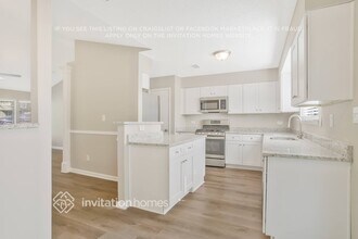 1194 Realm Ln in Lawrenceville, GA - Foto de edificio - Building Photo