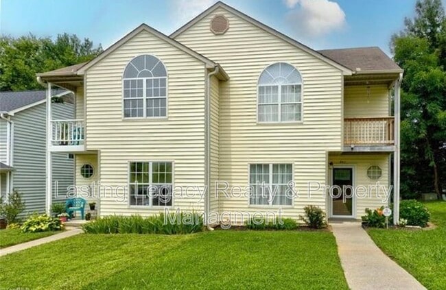 property at 845 Salem Pointe Ln