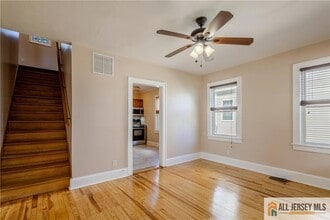 145 Willow St in East Brunswick, NJ - Building Photo - Building Photo