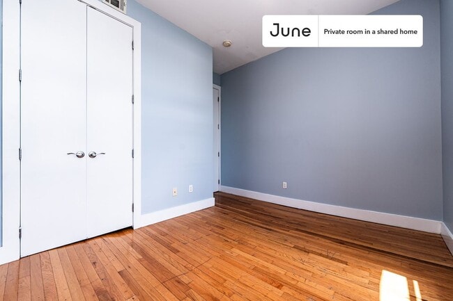 Room in Shared 3 bed/1 bath home, Unit C in Brooklyn, NY - Building Photo - Building Photo